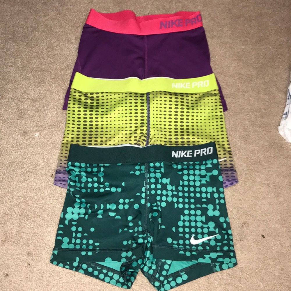 Nike pro bundle